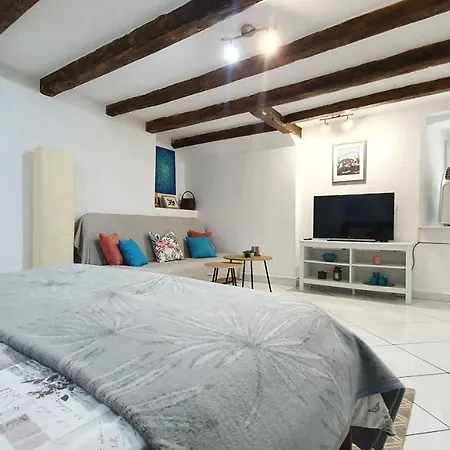 Studio Tony Apartment