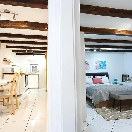 Apartment Studio Tony